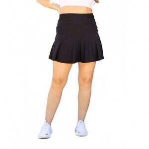 NEW JULIA ROSE brielle high-waisted skort in black